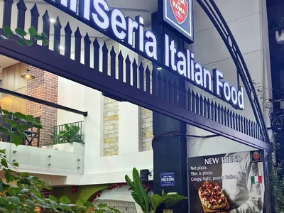 Pinsa De Roma Italian Restaurant